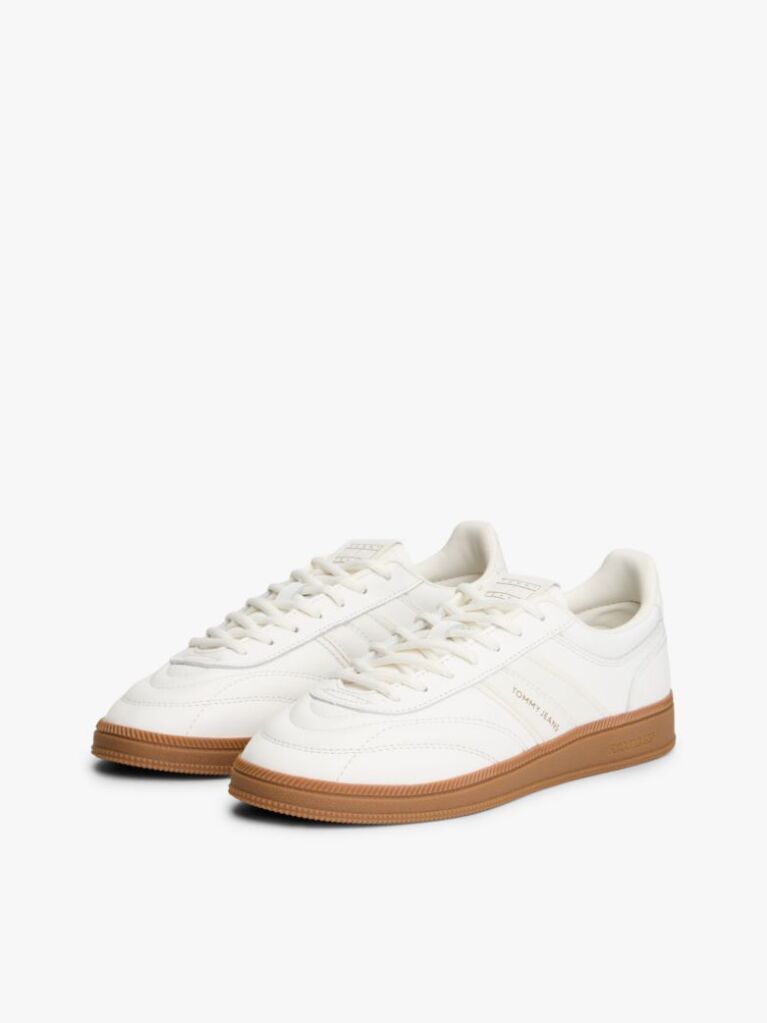 Μπεζ The Greenwich Δερμάτινα Sneakers  Γυναίκες