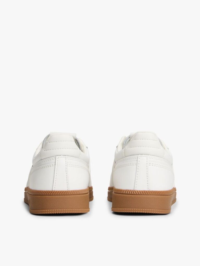 Μπεζ The Greenwich Δερμάτινα Sneakers  Γυναίκες