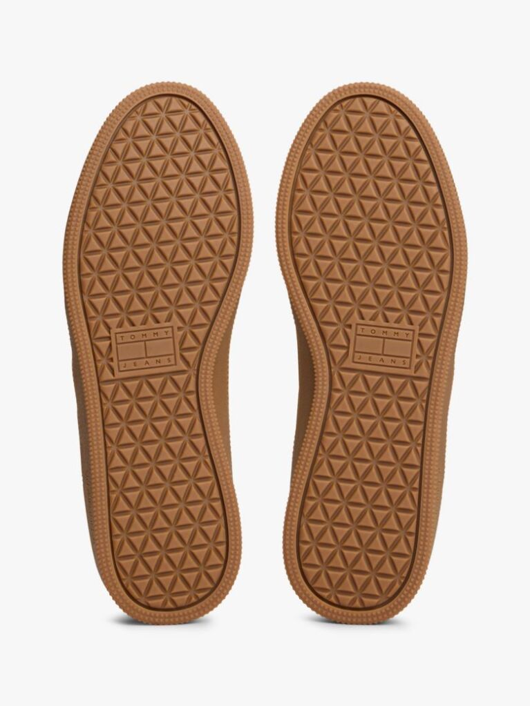 Μπεζ The Greenwich Δερμάτινα Sneakers  Γυναίκες
