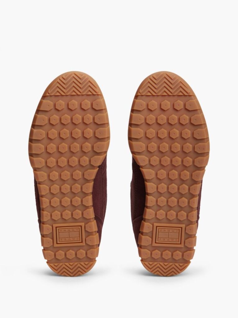 Κόκκινο Σουέτ Sneakers Με Τρακτερωτή Σόλα  Γυναίκες
