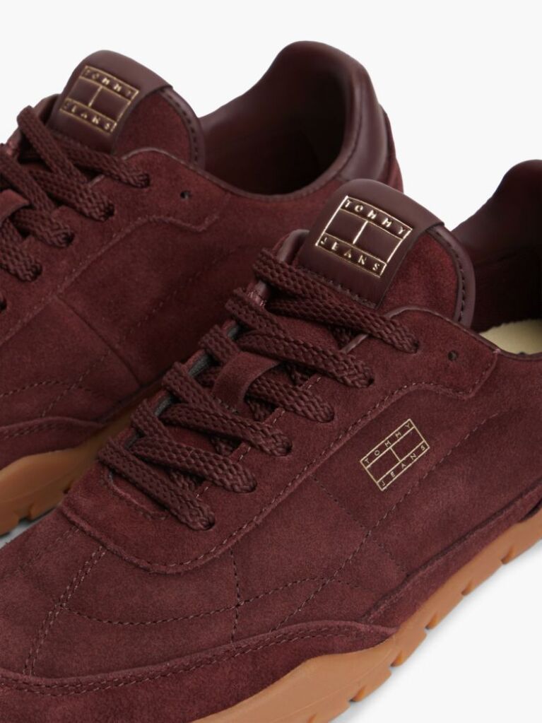 Κόκκινο Σουέτ Sneakers Με Τρακτερωτή Σόλα  Γυναίκες