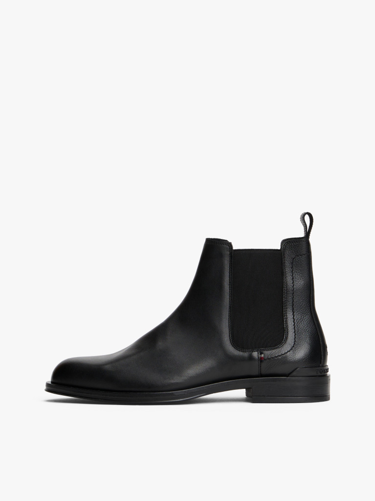 Black Leather Chelsea Boots  Men