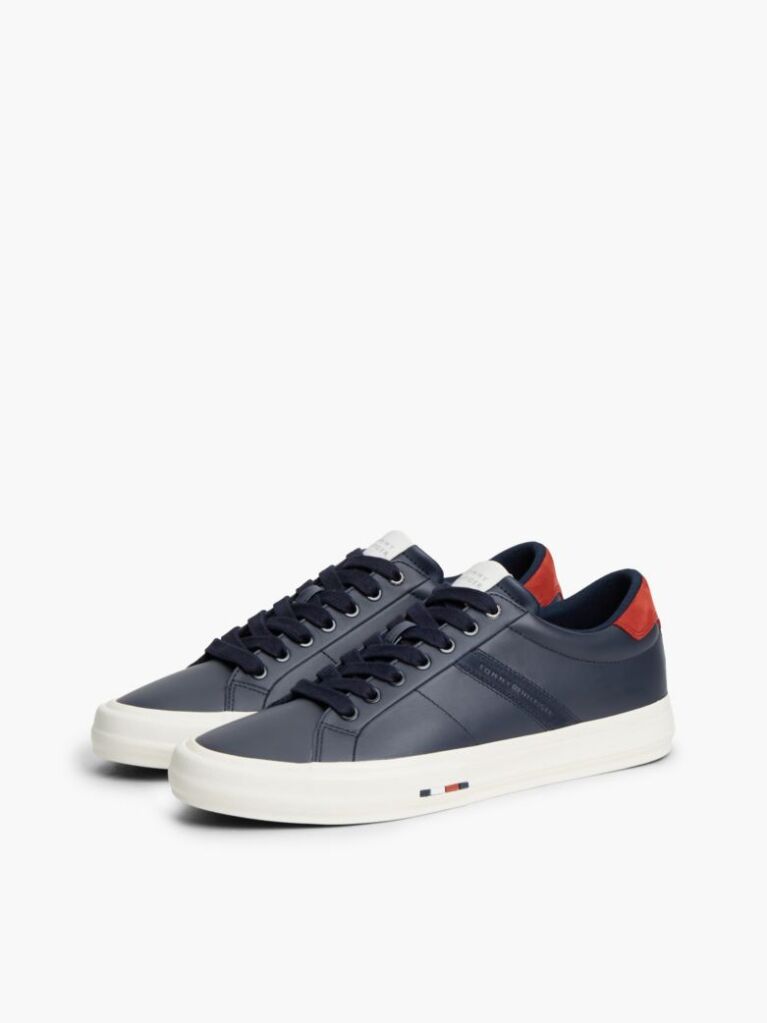 Μπλε Δερμάτινα Sneakers Με Πίσω Λεπτομέρεια Σε Αντίθεση  Άνδρες