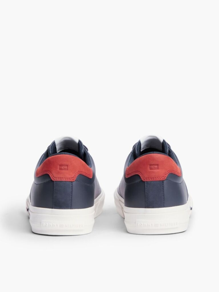 Μπλε Δερμάτινα Sneakers Με Πίσω Λεπτομέρεια Σε Αντίθεση  Άνδρες