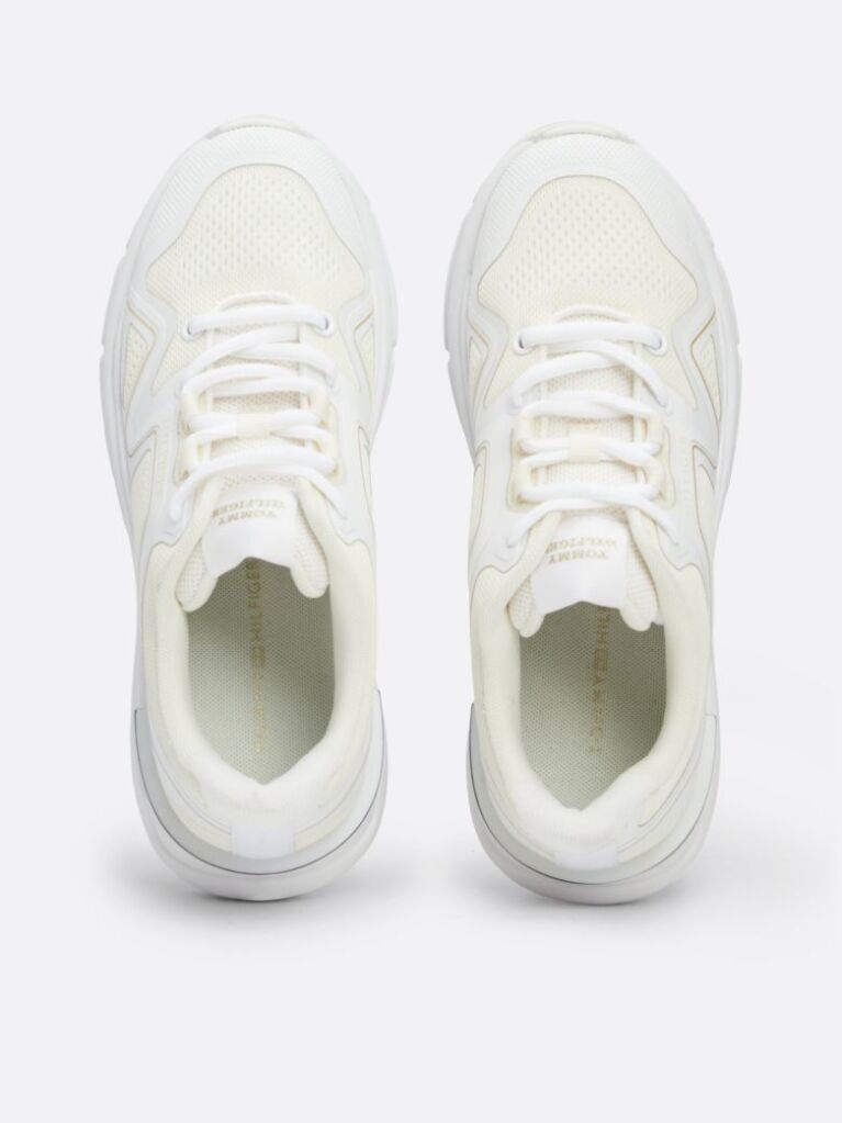 Άσπρο Sneakers Με Τρακτερωτή Σόλα  Γυναίκες