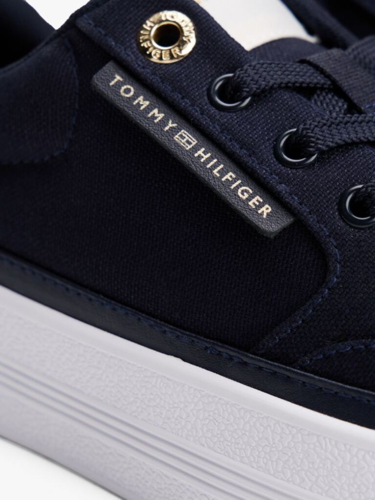 Μπλε Sneakers Με Φινίρισμα Σε Αντίθεση  Γυναίκες