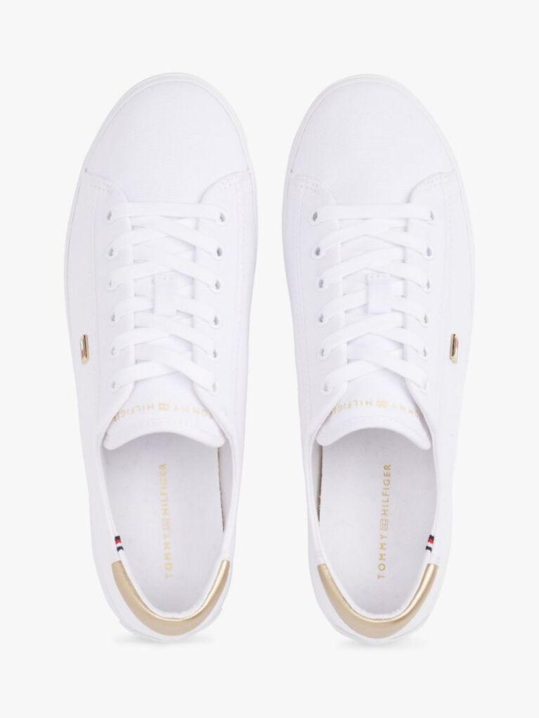 Άσπρο Sneakers Από Canvas Με Μεταλλική Λεπτομέρεια  Γυναίκες