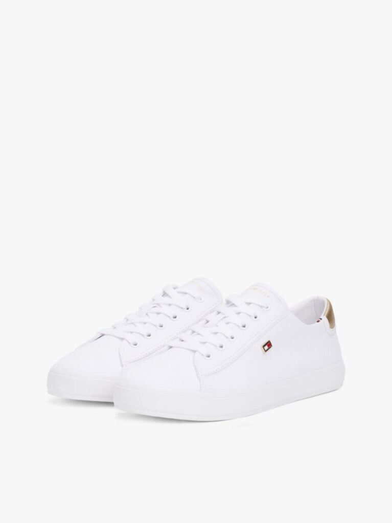Άσπρο Sneakers Από Canvas Με Μεταλλική Λεπτομέρεια  Γυναίκες