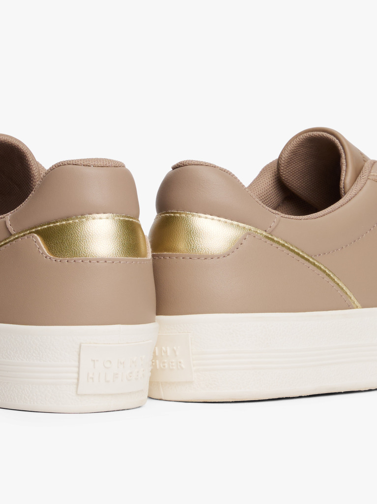 Μπεζ Δερμάτινα Sneakers Με Chunky Σόλα  Γυναίκες