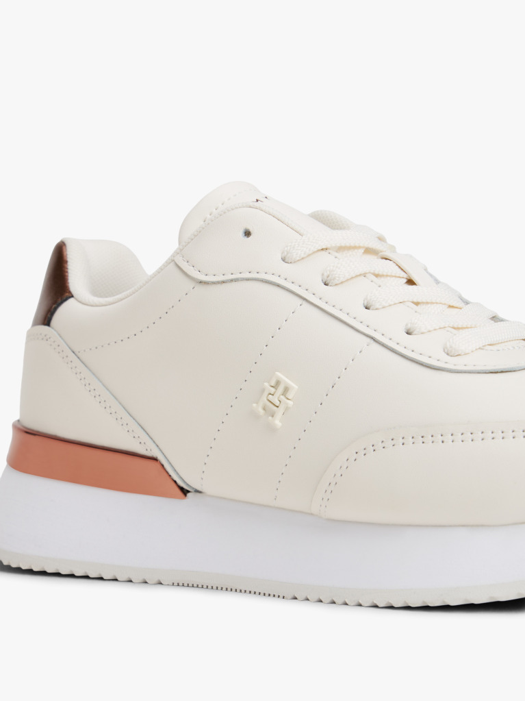 Άσπρο Δερμάτινα Sneakers Με Χρυσές Λεπτομέρειες  Γυναίκες