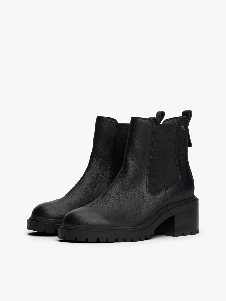 Black Leather Cleat Chelsea Boots  Women