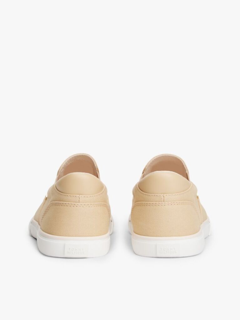 Μπεζ Slip-On Sneakers Από Καμβά  Γυναίκες