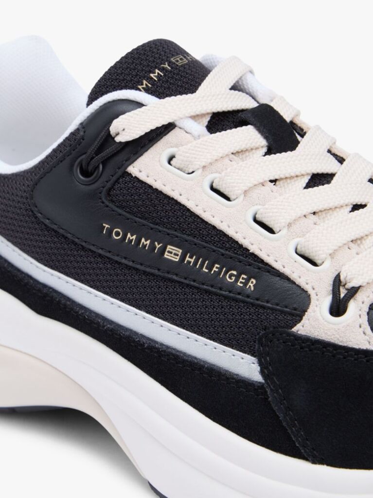 Μαύρο Σουέτ Chunky Δετά Sneakers  Γυναίκες