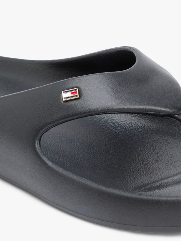Black Lightweight Moulded Flip-Flops  Women