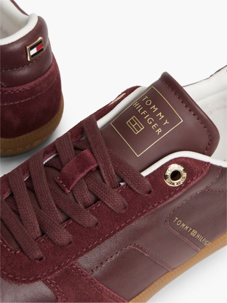 Κόκκινο Δερμάτινα Sneakers Με Μίξη Υφών  Γυναίκες