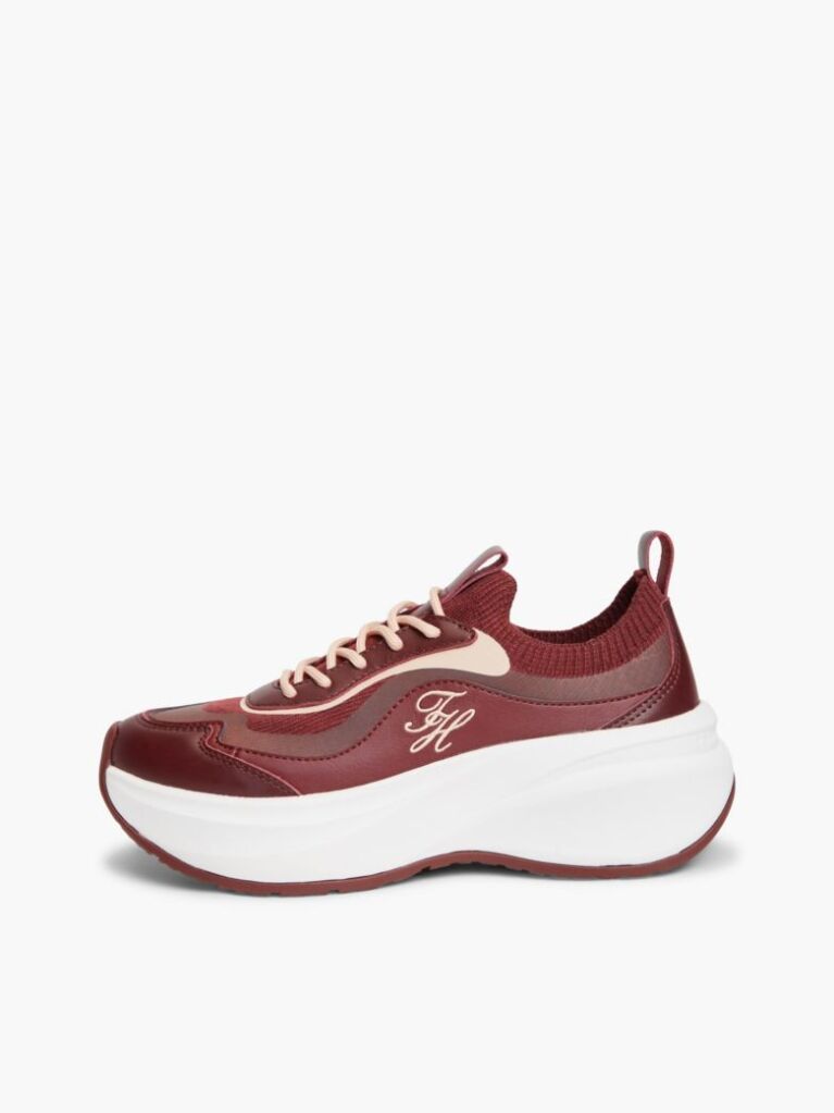 Κόκκινο Sneakers Με Διάτρητα Πάνελ  Γυναίκες