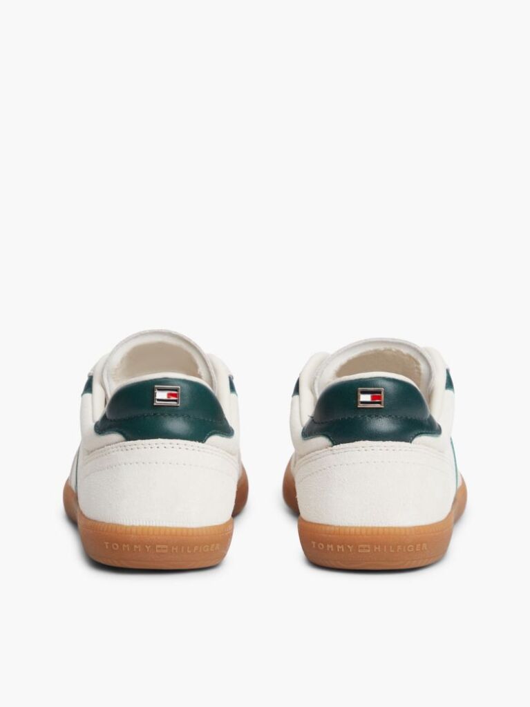 Μπεζ Σουέτ Sneakers Με Μίξη Υφών  Γυναίκες
