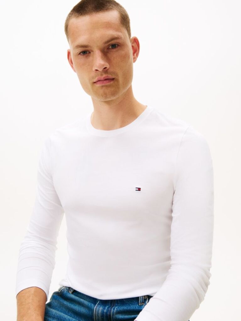 Άσπρο Μακρυμανικο T-Shirt Σε Slim Ελαστικη Γραμμη  Άνδρες