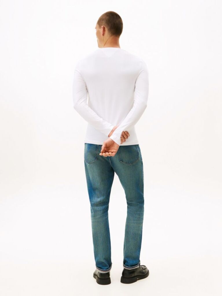 Άσπρο Μακρυμανικο T-Shirt Σε Slim Ελαστικη Γραμμη  Άνδρες