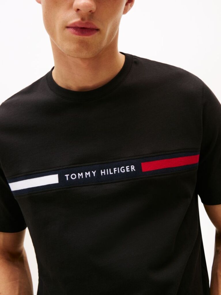 Μαύρο T-Shirt Με Λογότυπο Και Κανονική Λαιμόκοψη  Άνδρες