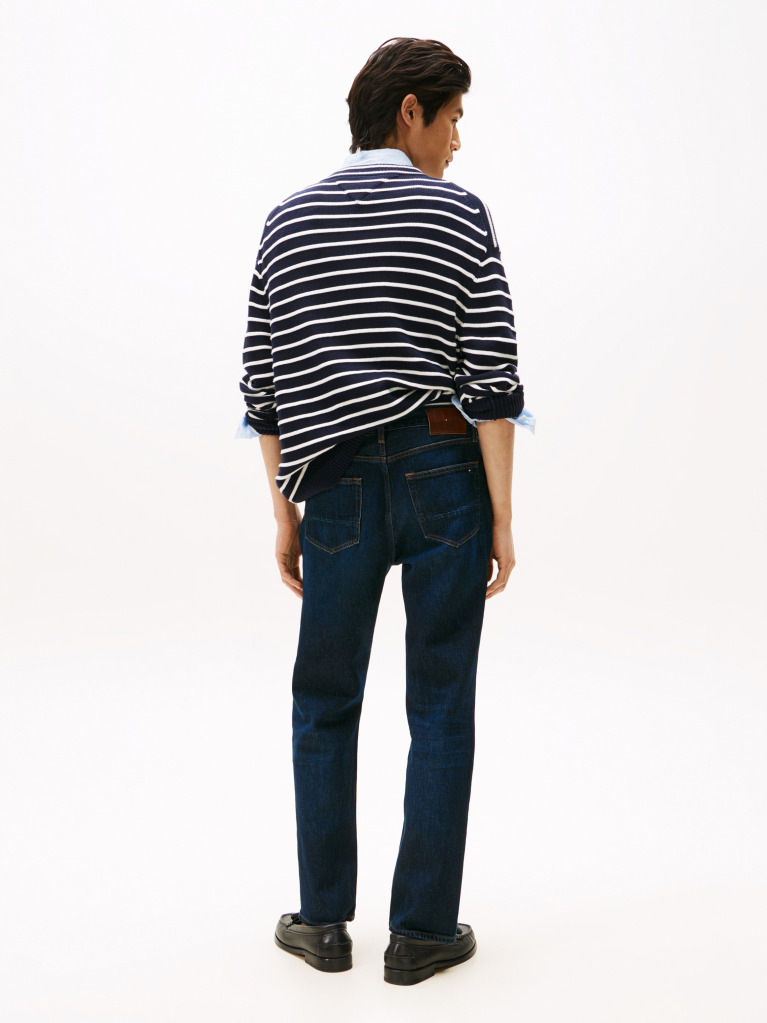 Blue These jeans have a classic straight-leg shape and feature subtle fading on the thighs for a lived-in appearance.  Men