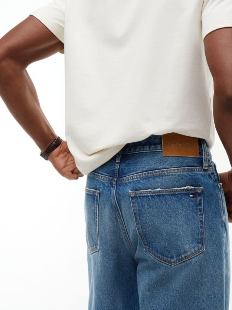 Blue River Relaxed Straight Faded Jeans  Men