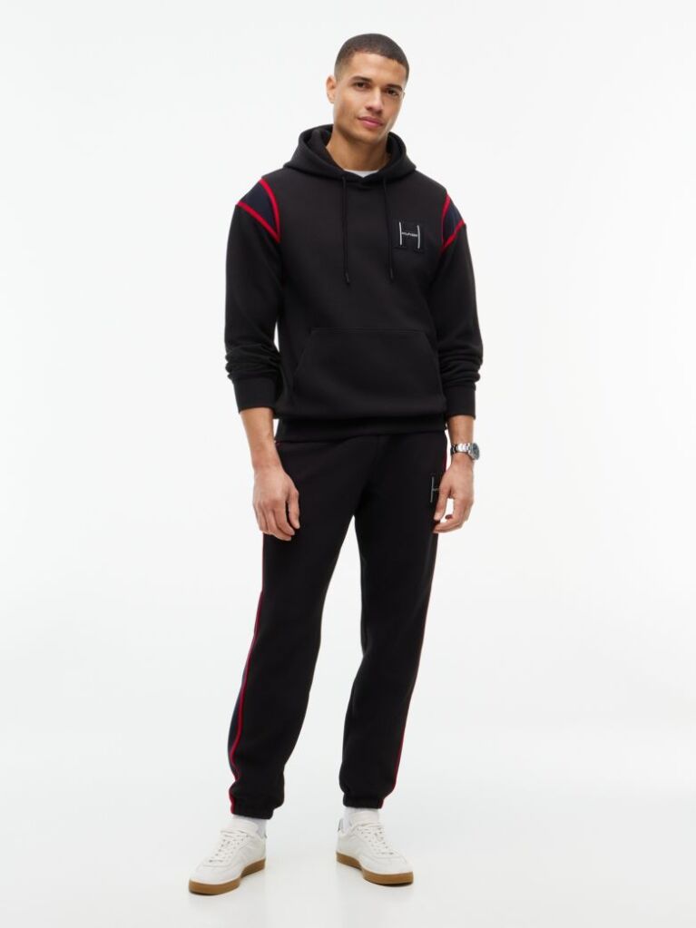 Μαύρο Hoody Με Varsity Λογότυπο Και Λεπτομέρεια Σε Αντίθεση  Άνδρες