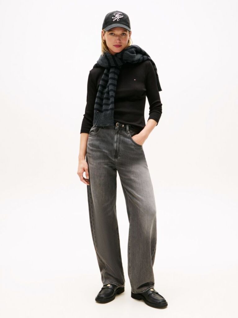Black Boat Neck Slim Fit T-Shirt  Women