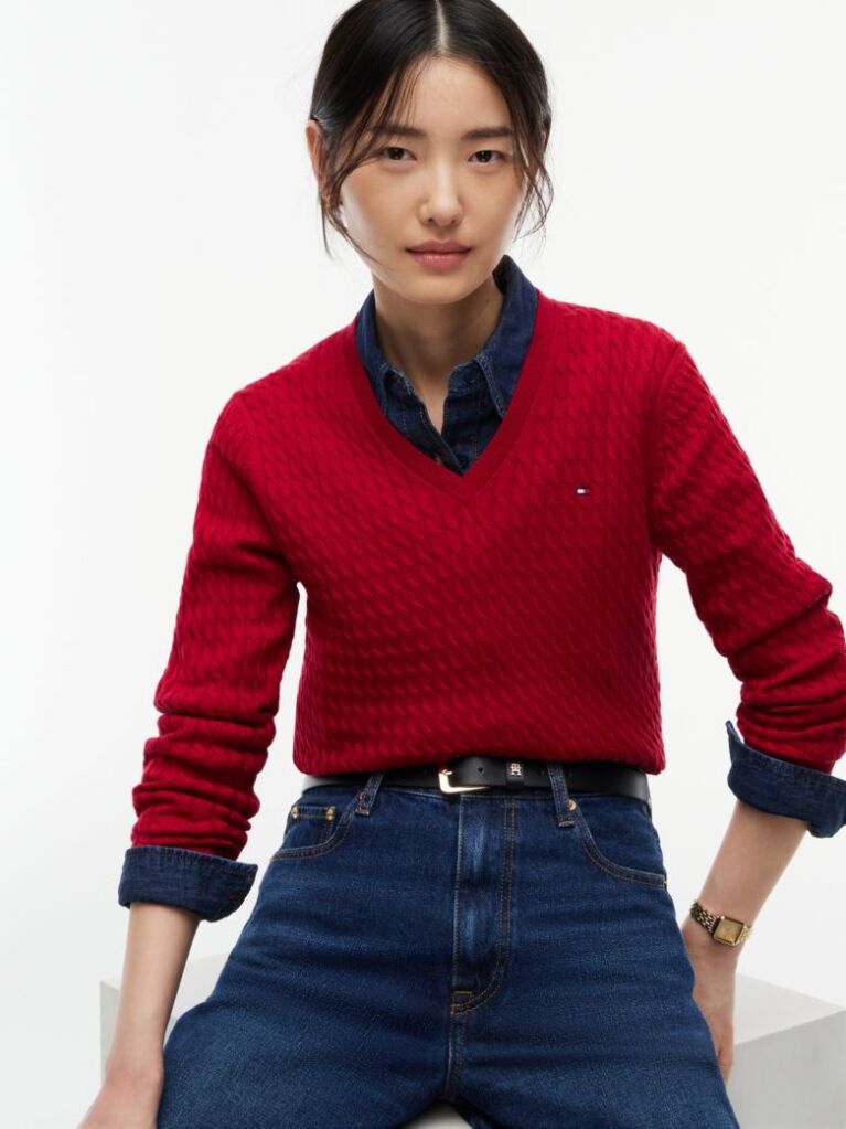 Red Cable Knit V-Neck Jumper  Women