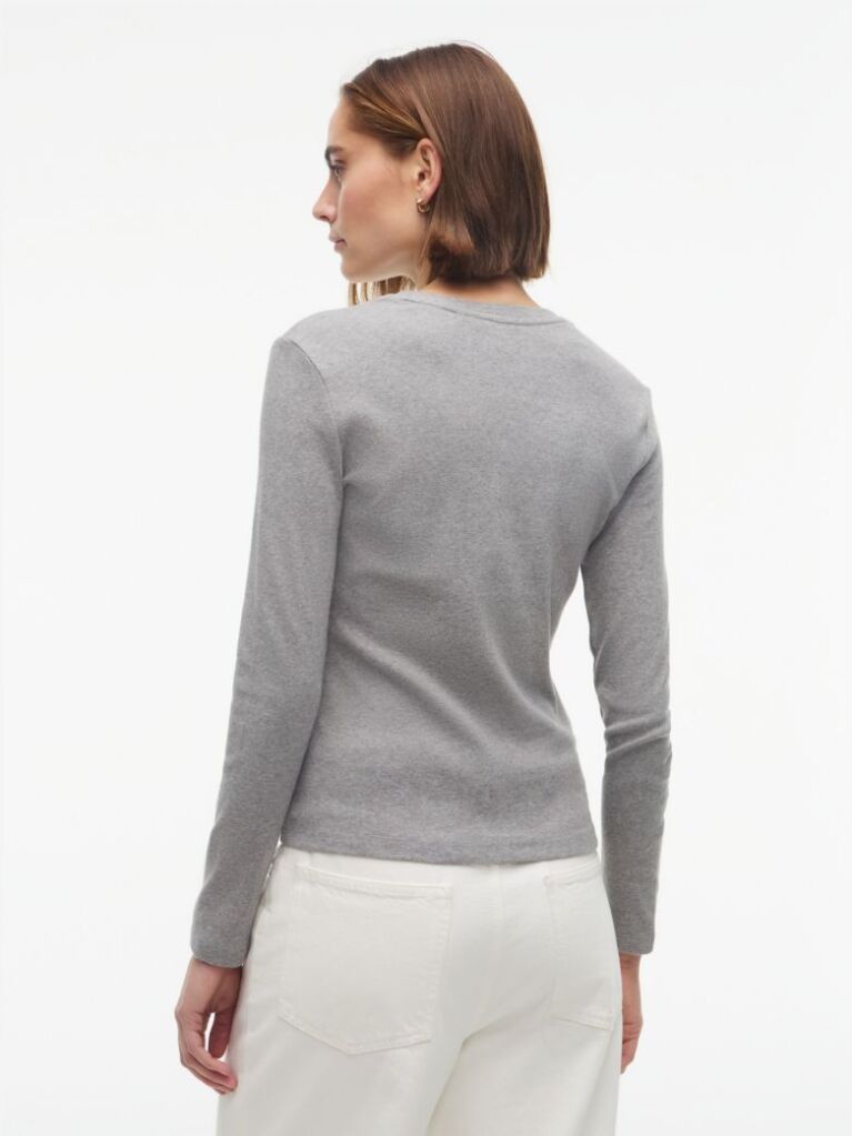 Γκρι Slim Μακρυμάνικο T-Shirt Με Κλασική Λαιμόκοψη  Γυναίκες